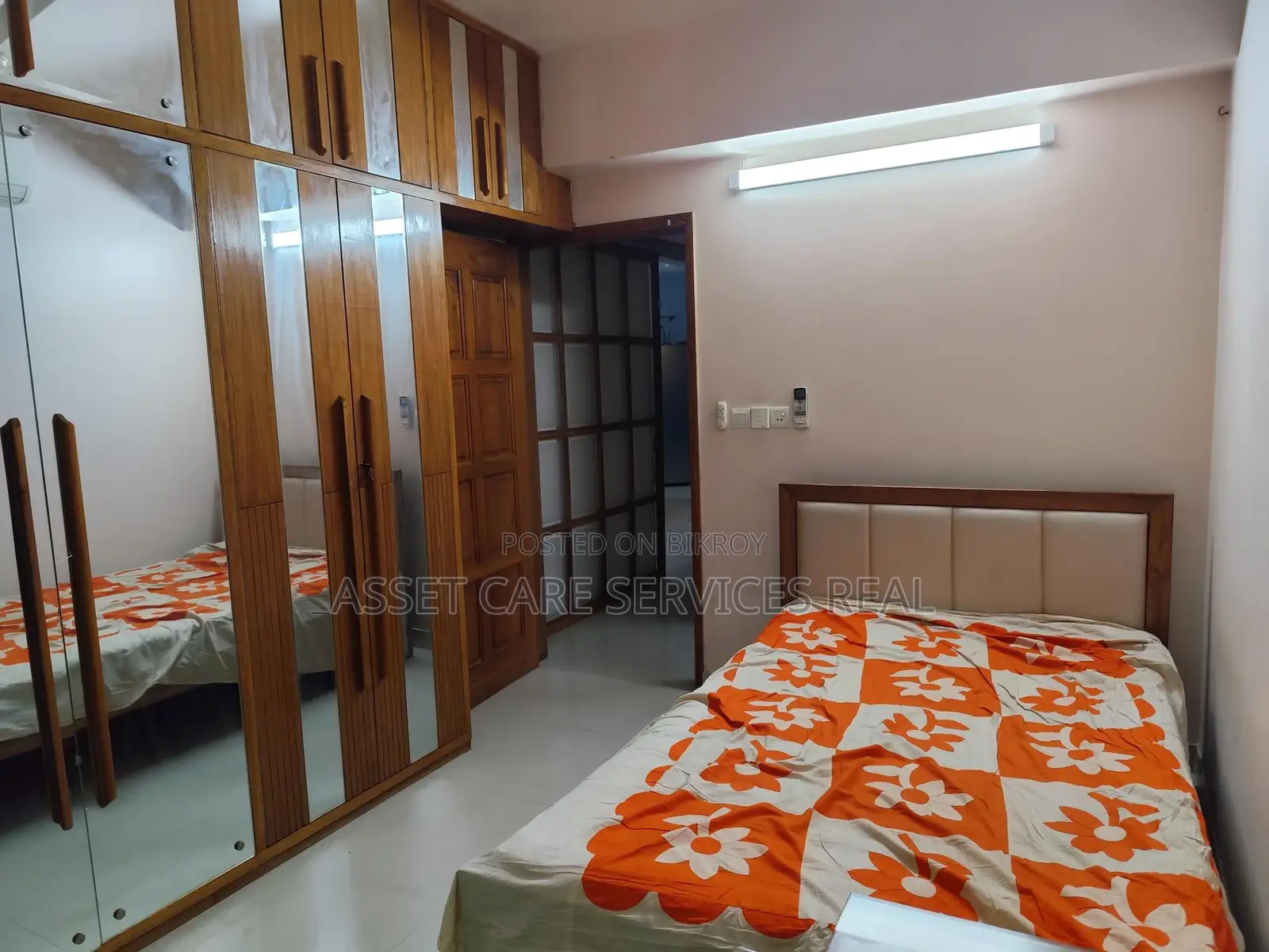 South Banani 3-Bed Fully Furnished Apartment for Rent Near Road-11 in Banani