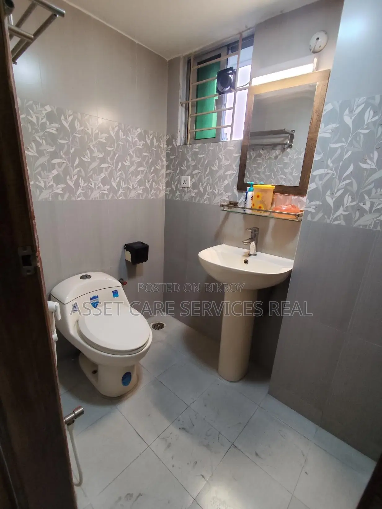 South Banani 3-Bed Fully Furnished Apartment for Rent Near Road-11 in Banani