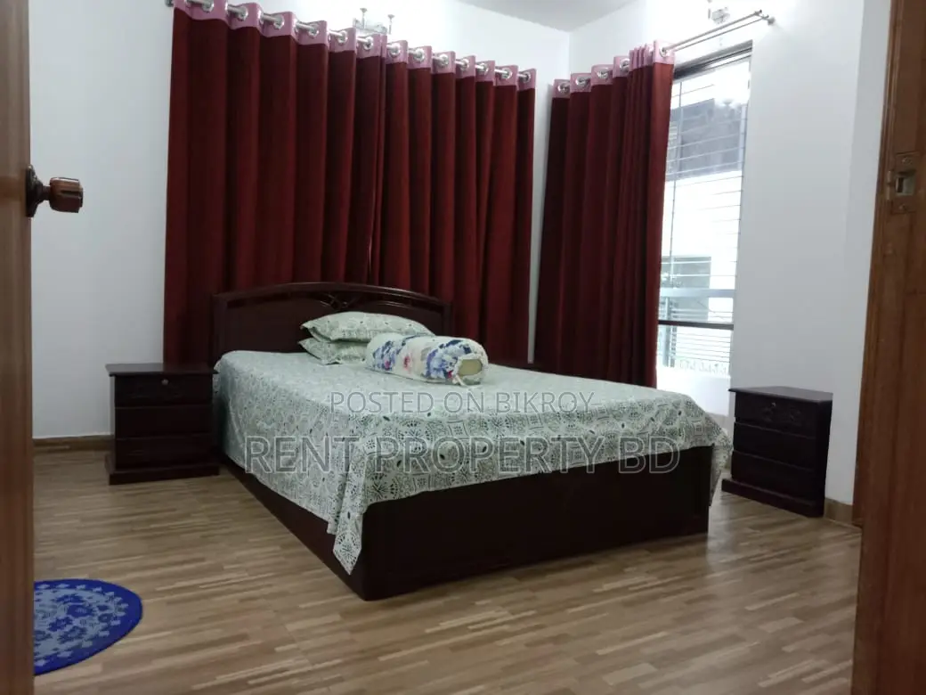3 Bed Fully Furnished Apartment Rent At Gulshan in Gulshan