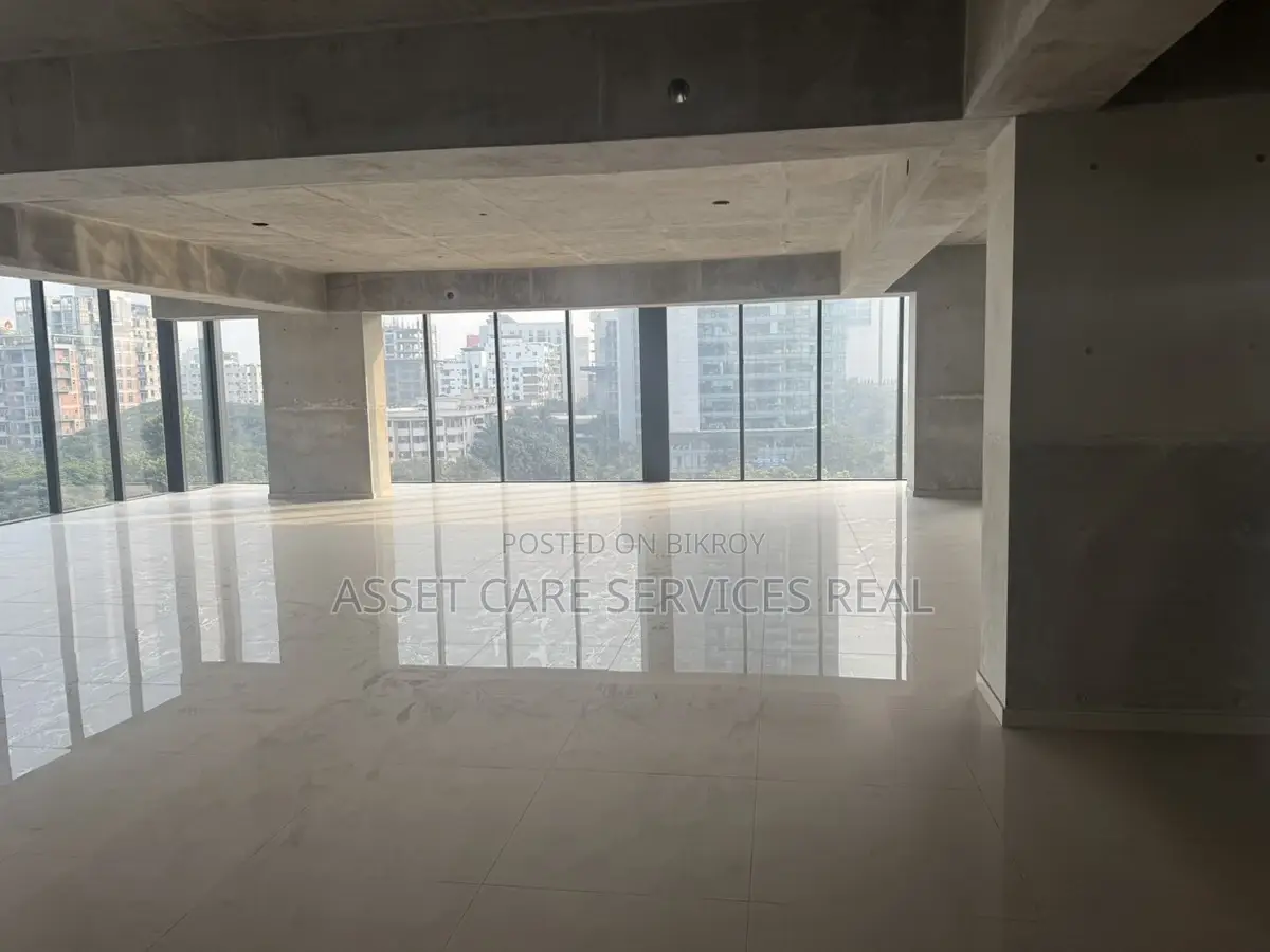 Exclusive Commercial Open Space Rent in Gulshan-2 in Gulshan