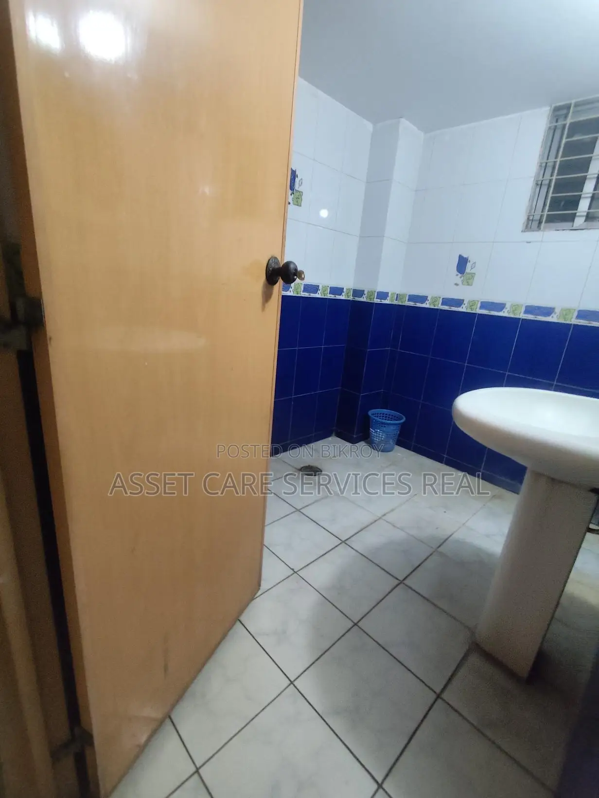 1100-Sqft Office Space Rent In South Banani in Banani