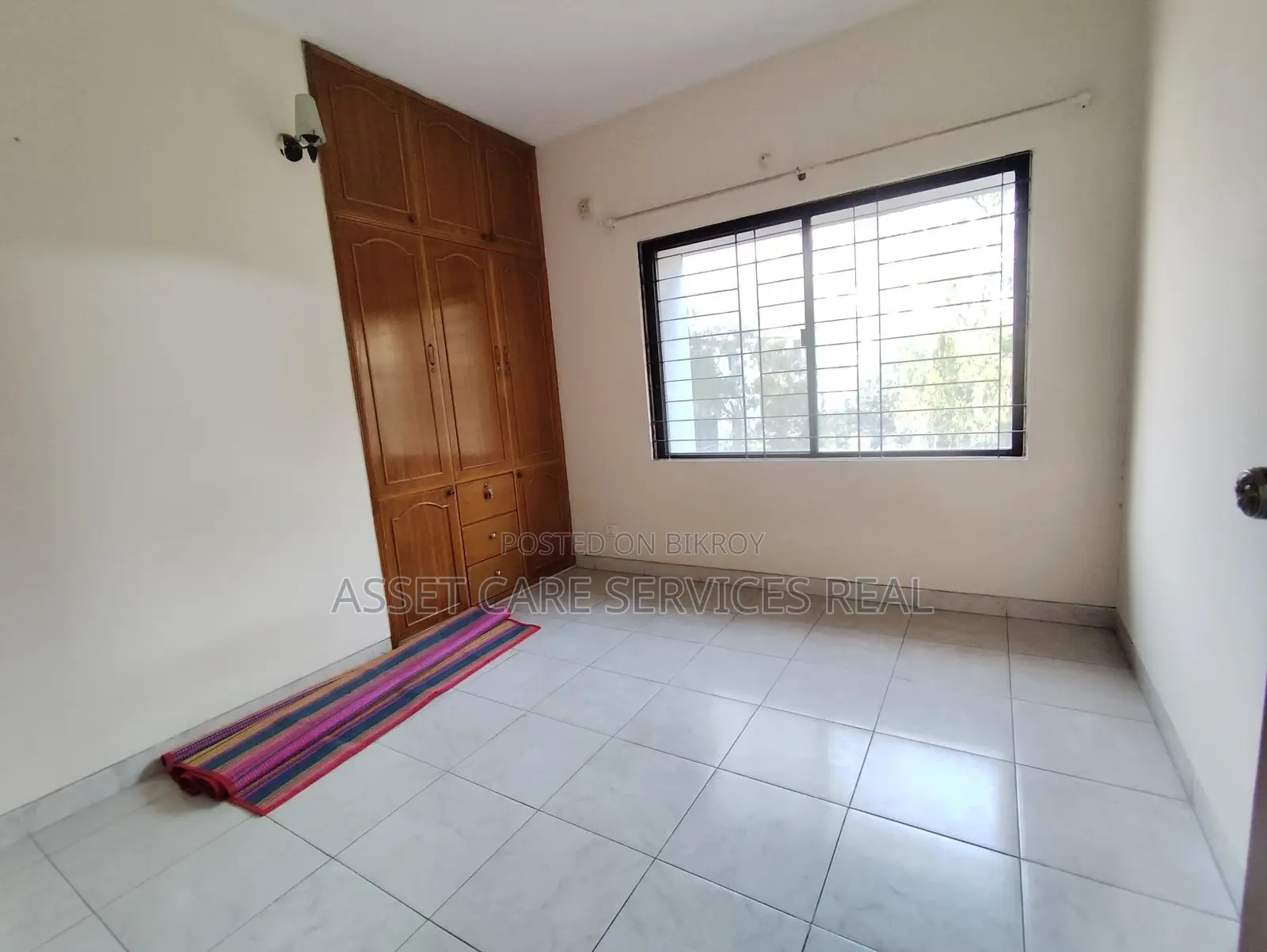 3-Bed Unfurnished Apartment for Rent in South Banani in Banani