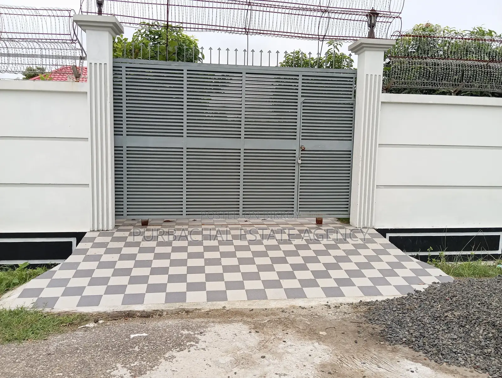 On 75ft, South Facing, 5 Katha Plot In Sec#8 in Purbachal