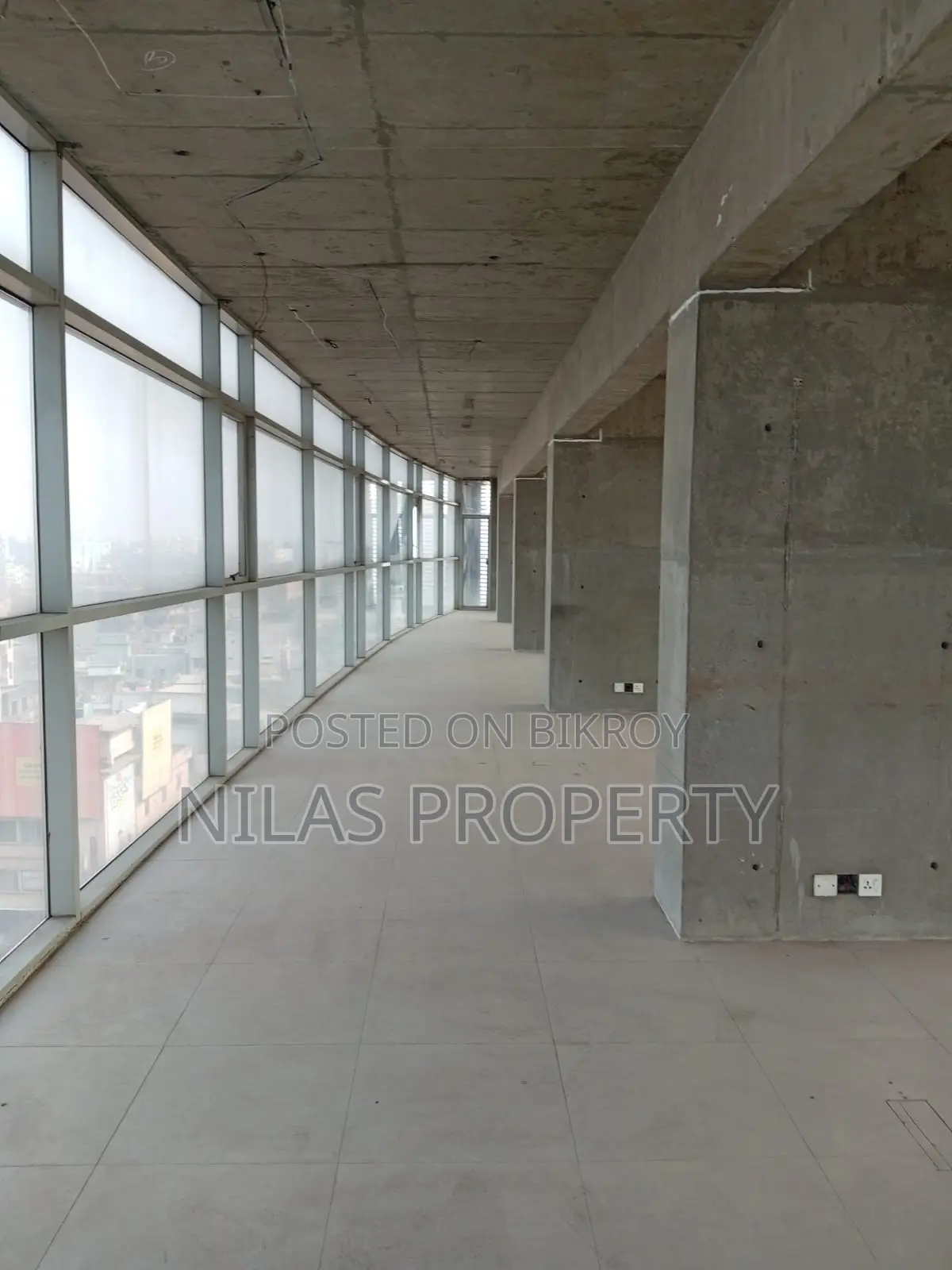 Prominent 4200 Sft Commercial Space Rent In Gulshan in Gulshan
