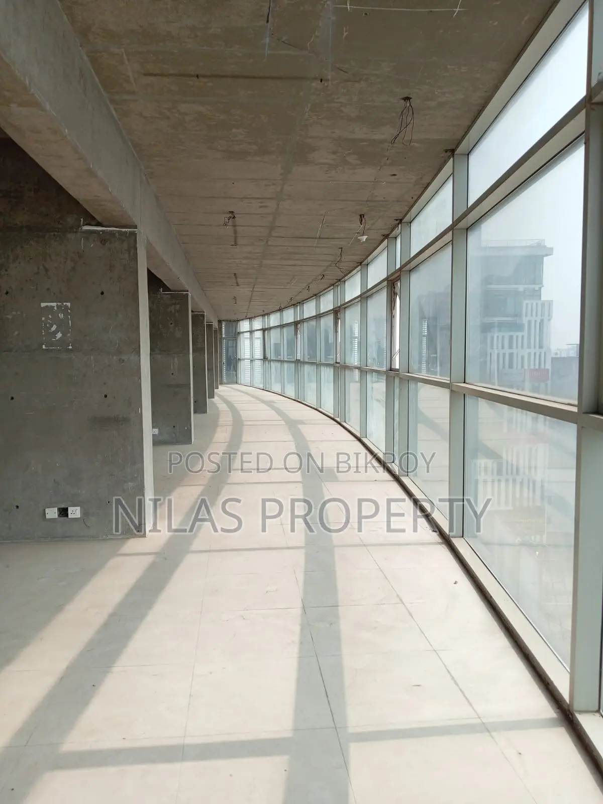 Prominent 4200 Sft Commercial Space Rent In Gulshan in Gulshan