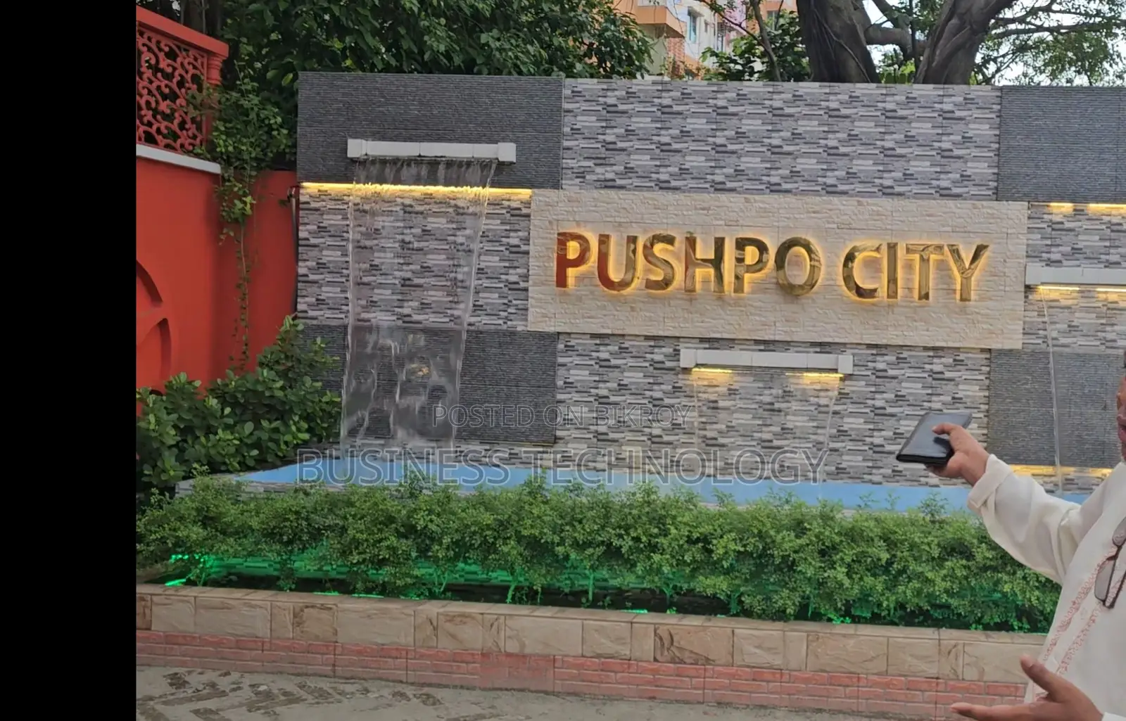 Buy a Flat in a Condominium at Half Price, Opposite Rupayan Town in Jatrabari