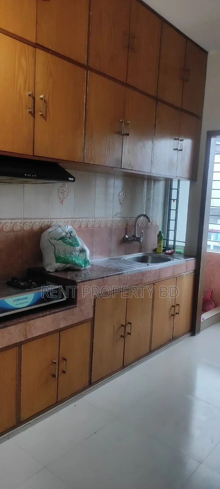 FULLY FURNISHED SERVICE APARTMENT RENT GULSHAN in Gulshan