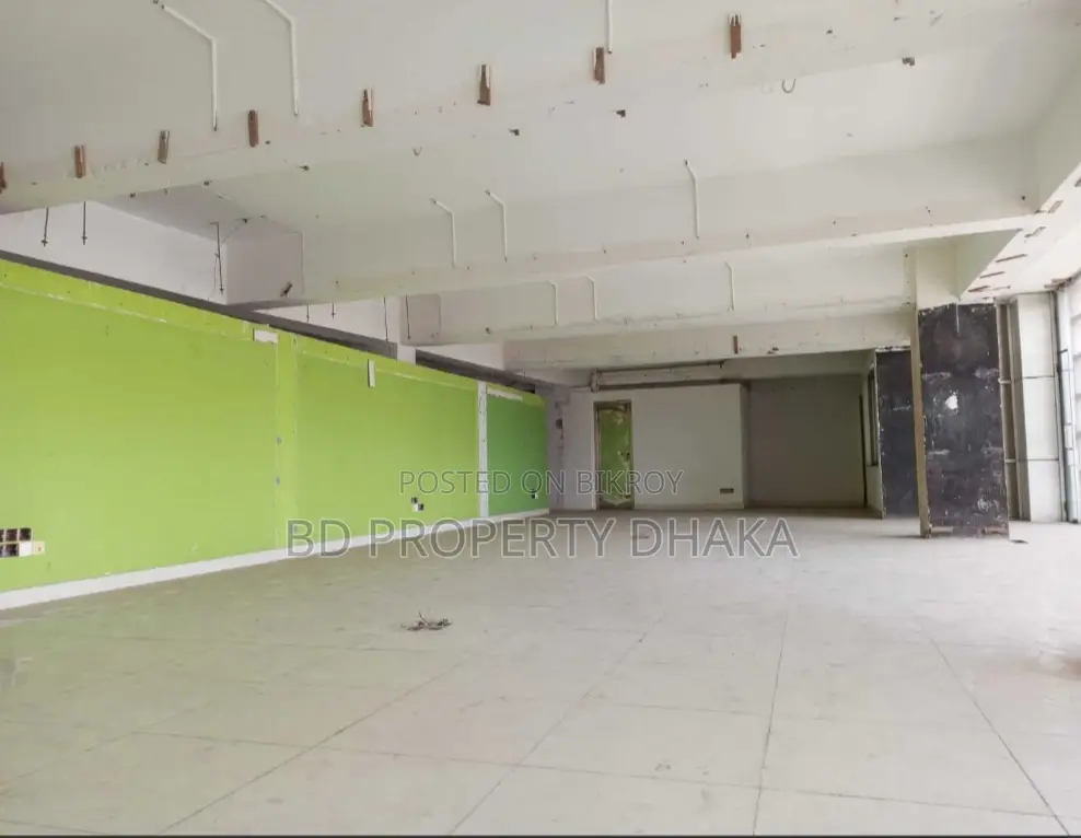 11500 Sqft Nice Open Commercial Space Rent in Gulshan Avenue in Gulshan