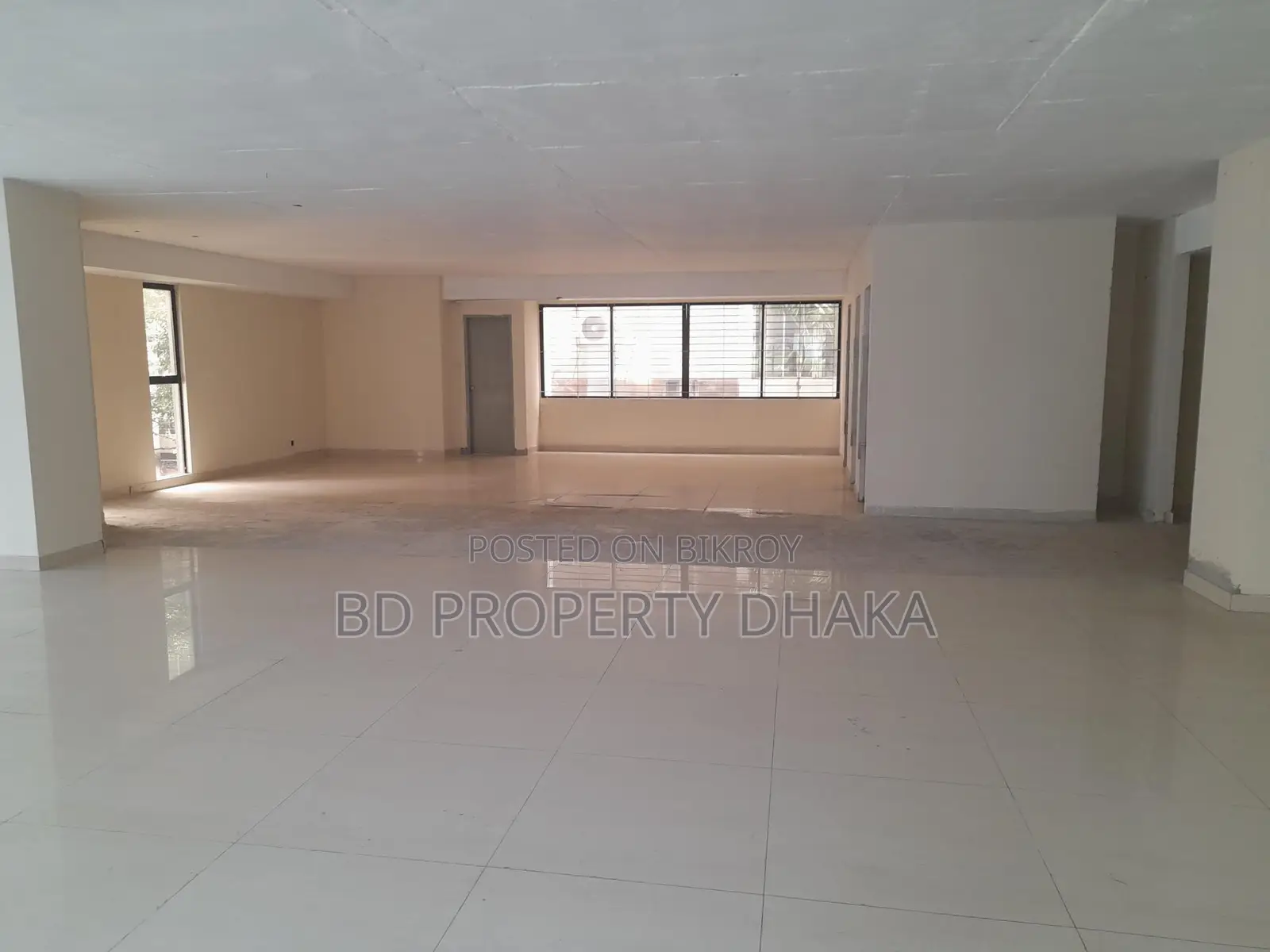 3300sqft Open Shop Rent in Gulshan Avenue in Gulshan