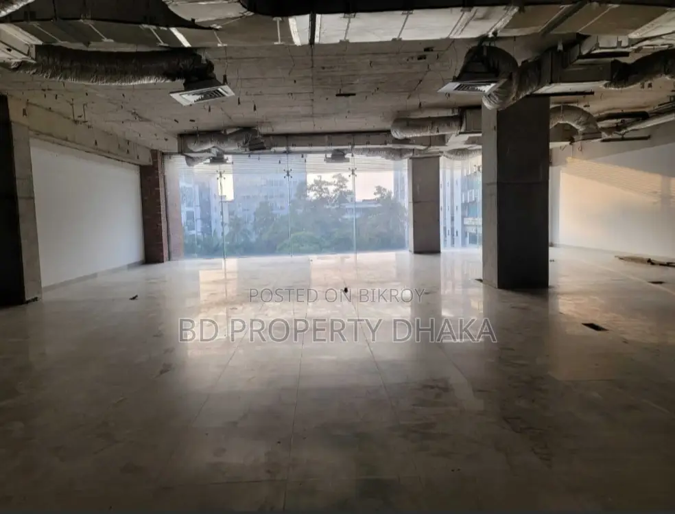 7400 Sqft Nice Open New Commercial Space Rent in Gulshan Avenue in Gulshan
