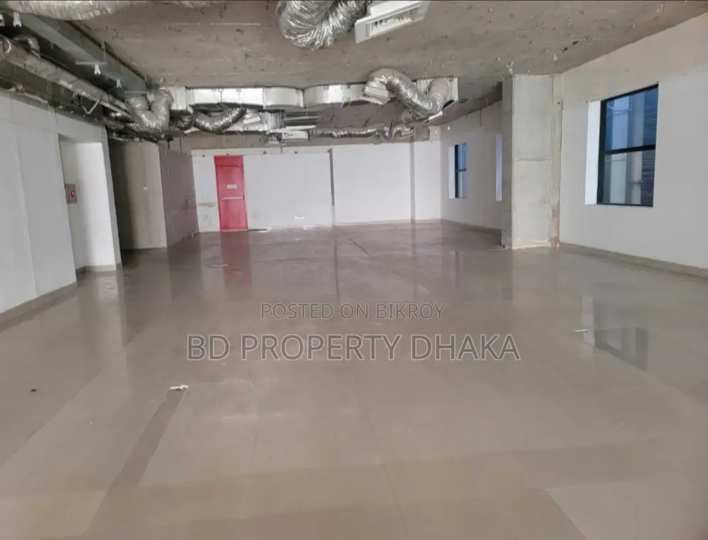 7400 Sqft Nice Open New Commercial Space Rent in Gulshan Avenue in Gulshan