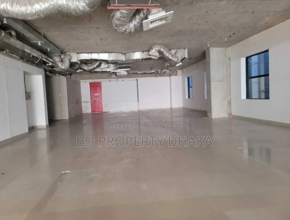7400 Sqft Nice Open New Commercial Space Rent in Gulshan Avenue in Gulshan