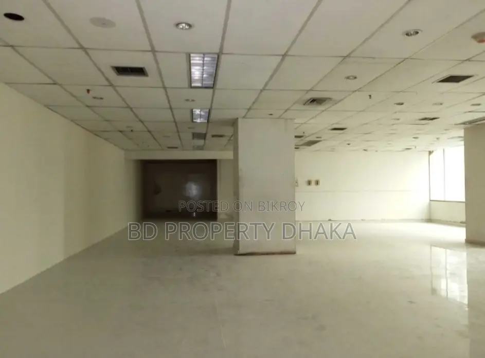 2750 Sqft Open Commercial Space Rent In Banani in Banani