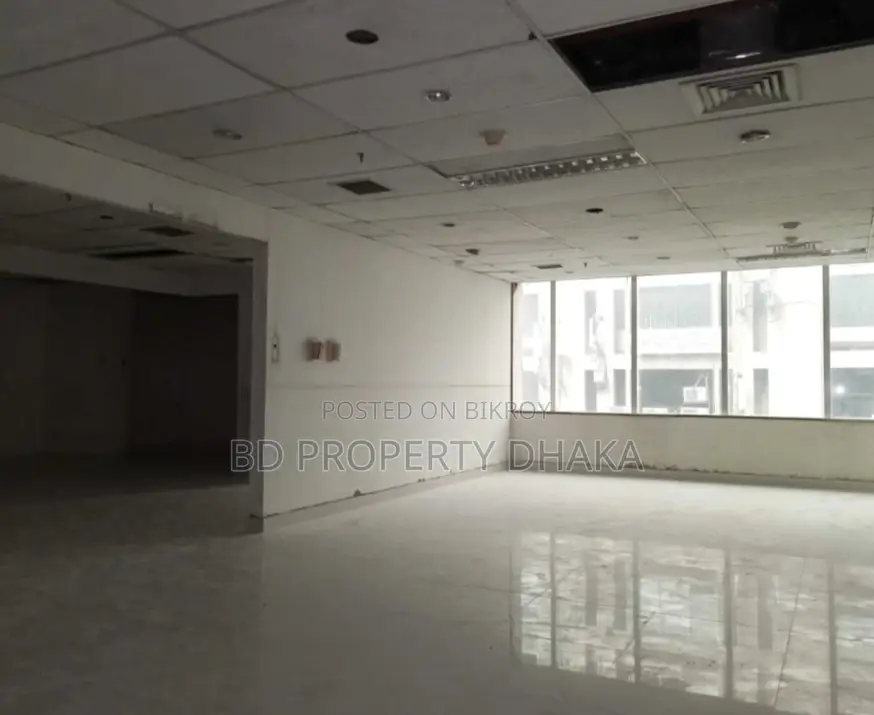 2750 Sqft Open Commercial Space Rent In Banani in Banani