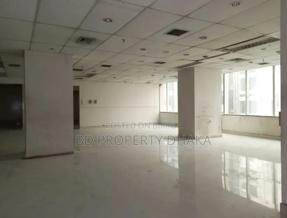 2750 Sqft Open Commercial Space Rent In Banani in Banani