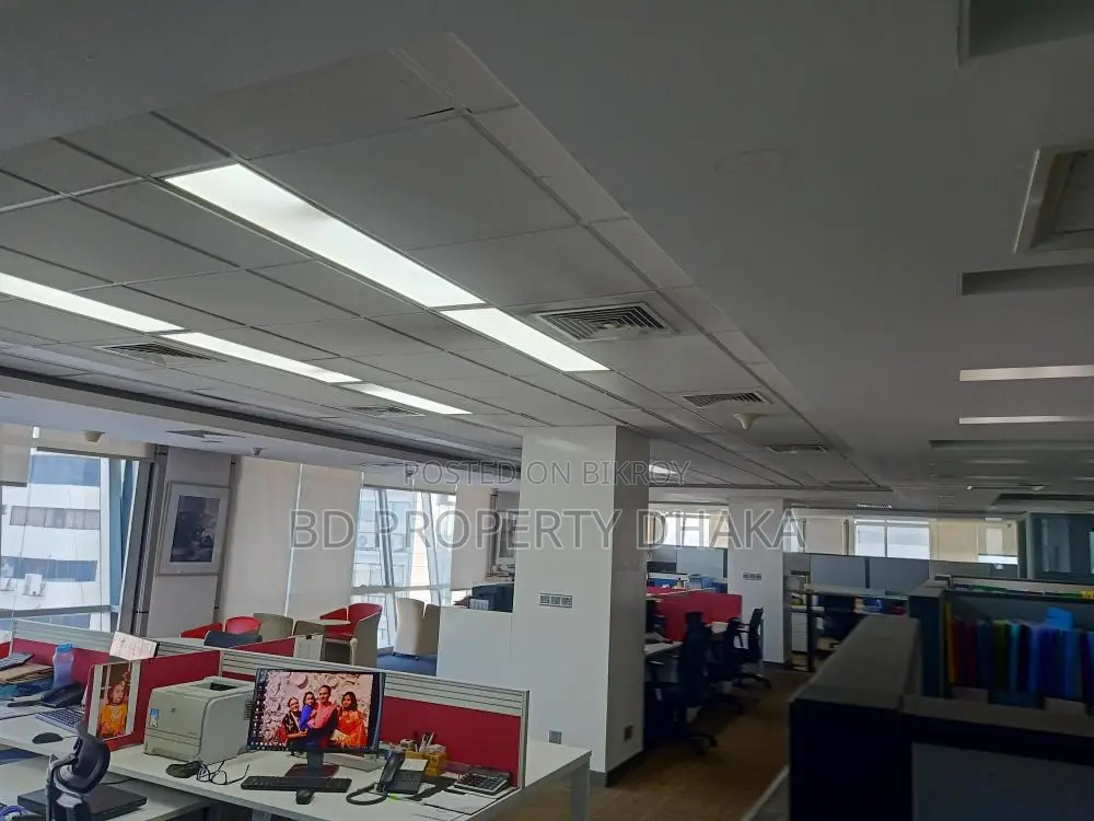 10000 Sqft Semi Furnished Open Commercial Space Rent in Badda Avenue in Badda