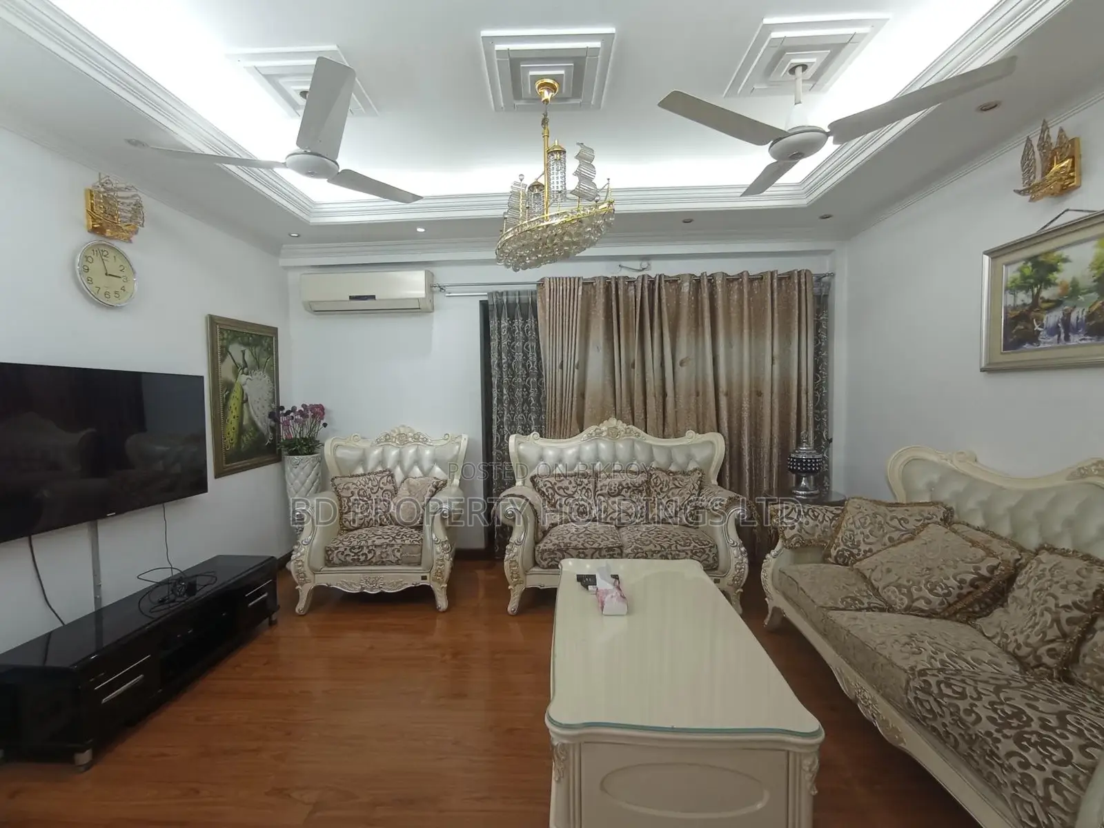 2350 Sft Luxurious Full Furnished Ready Flat For Rent In Bashundhara in Basundhara