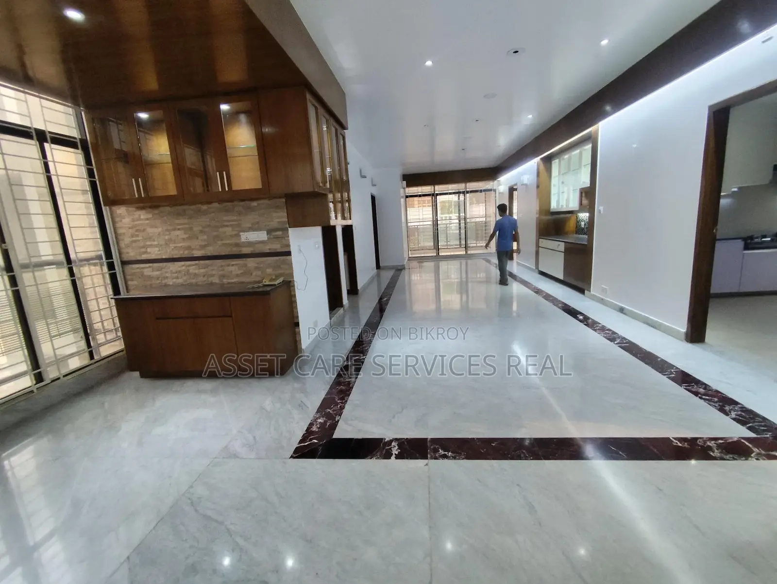 4Bed Beautiful Apartment Rent In Baridhara Diplomatic Zone in Baridhara