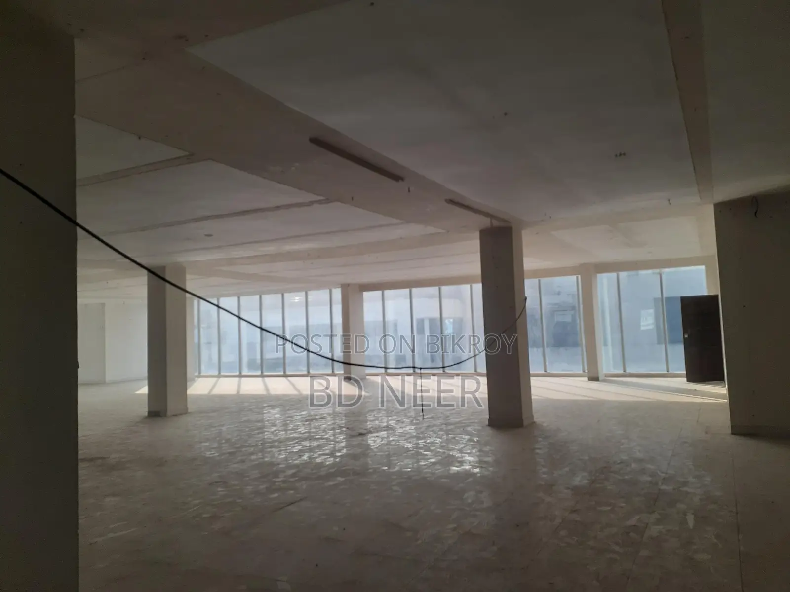 Showroom For 3000 SqFt Rent in Gulshan Avenue in Gulshan