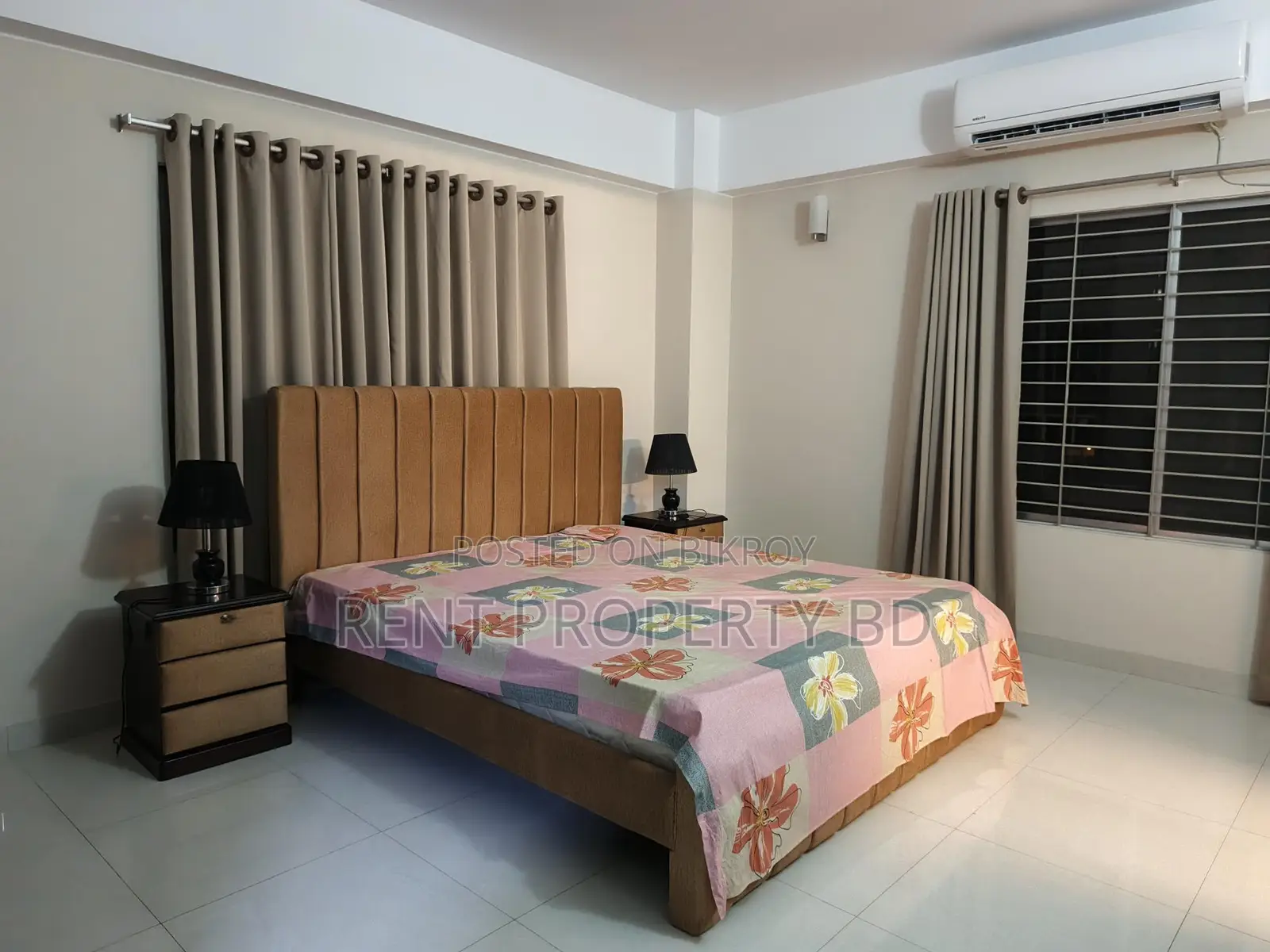 Lake View Duplex Full Furnished Apartment Rent Gulshan in Gulshan