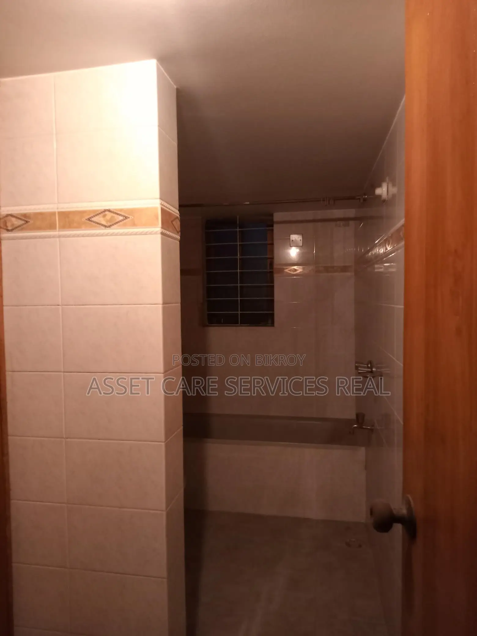 Beautiful Office Space For Rent In Banani in Gulshan