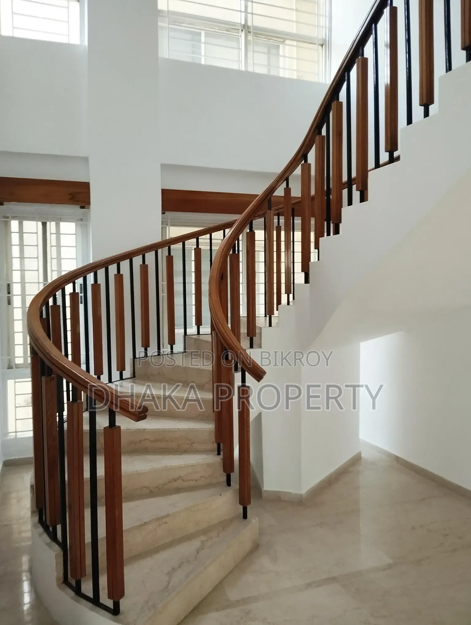 LUXURY DUPLEX FLAT FOR RENT ON GULSHAN NORTH (POOL GYM) in Gulshan