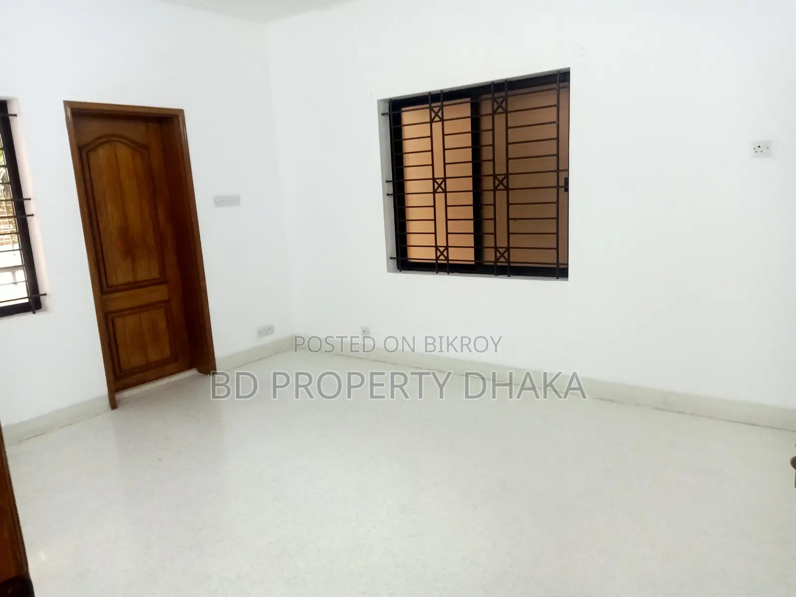 3500 Sqft Office Space with 2 Parking Spots for Rent in Gulshan in Gulshan