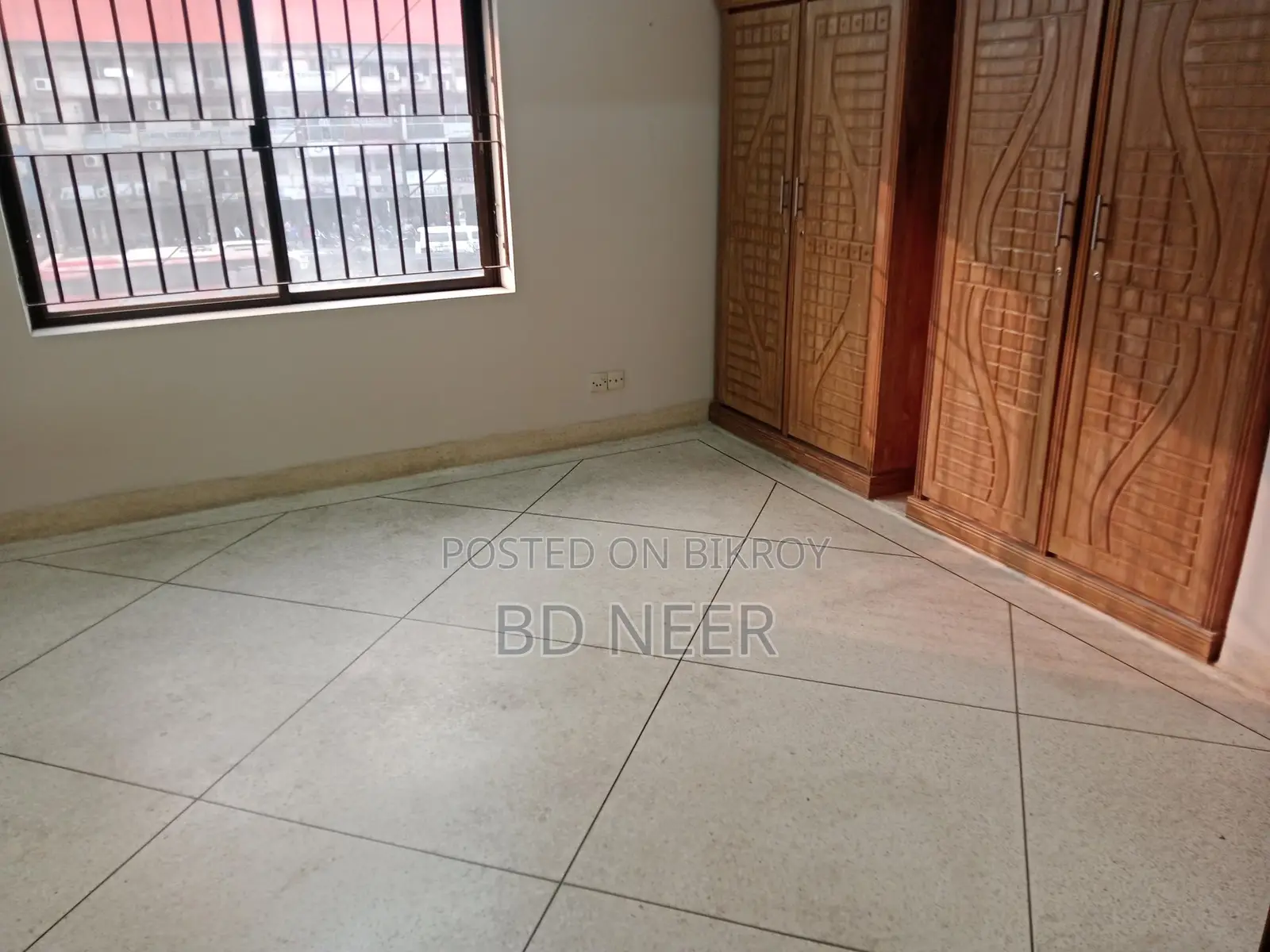 2500 sft office space available in Gulshan 2 in Gulshan