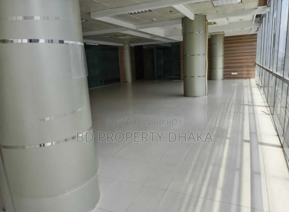 8000sqft Luxury central A c Commercial Newly Building rent in Gulshan Av in Gulshan