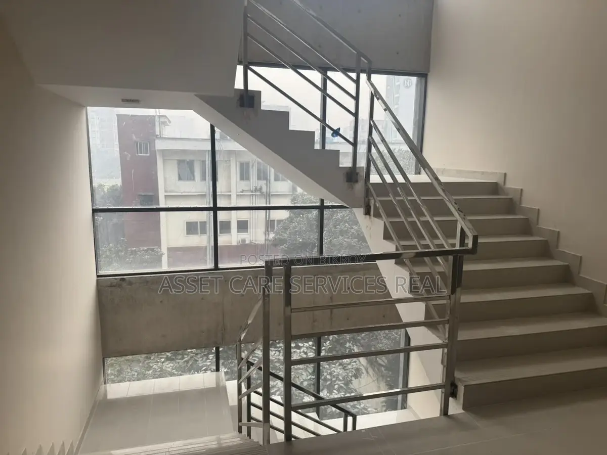 Commercial Open Space for Rent in Gulshan Avenue in Gulshan