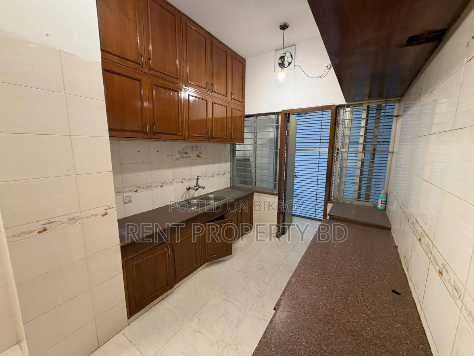 3100 sft Luxury Unfurnished Flat For Rent In Gulshan 2 North in Gulshan