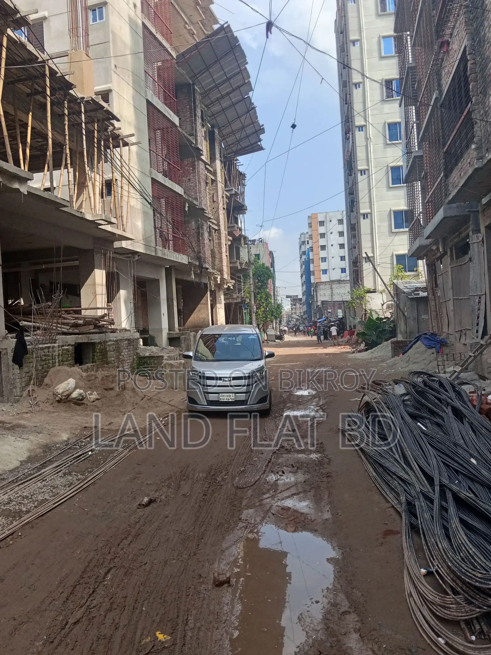 ON GOING FLAT FOR SALE @ 1500 SFT 4TH FLOOR in Dhanmondi