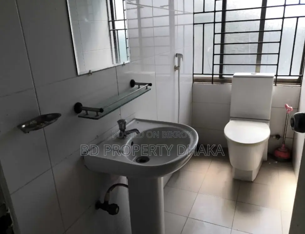 5000 Sqft Nice Office Space Rent in Gulshan Avenue in Gulshan