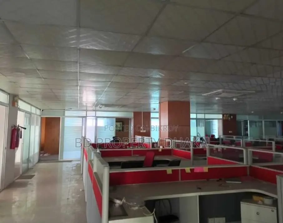 8020 Sqft Furnished Open Commercial Space for Rent in Gulshan Avenue in Gulshan