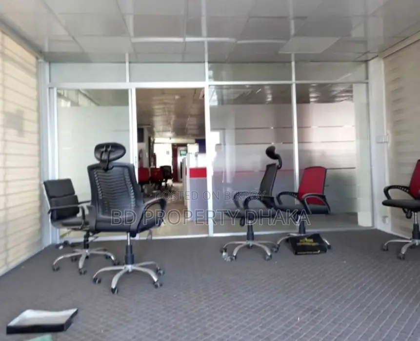 8020 Sqft Furnished Open Commercial Space for Rent in Gulshan Avenue in Gulshan