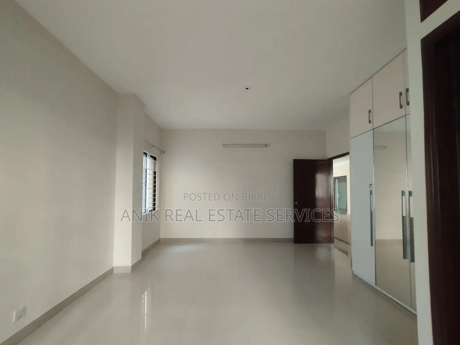 Good Quality 3 Bedroom Unfurnished Flat Rent At Gulshan in Gulshan