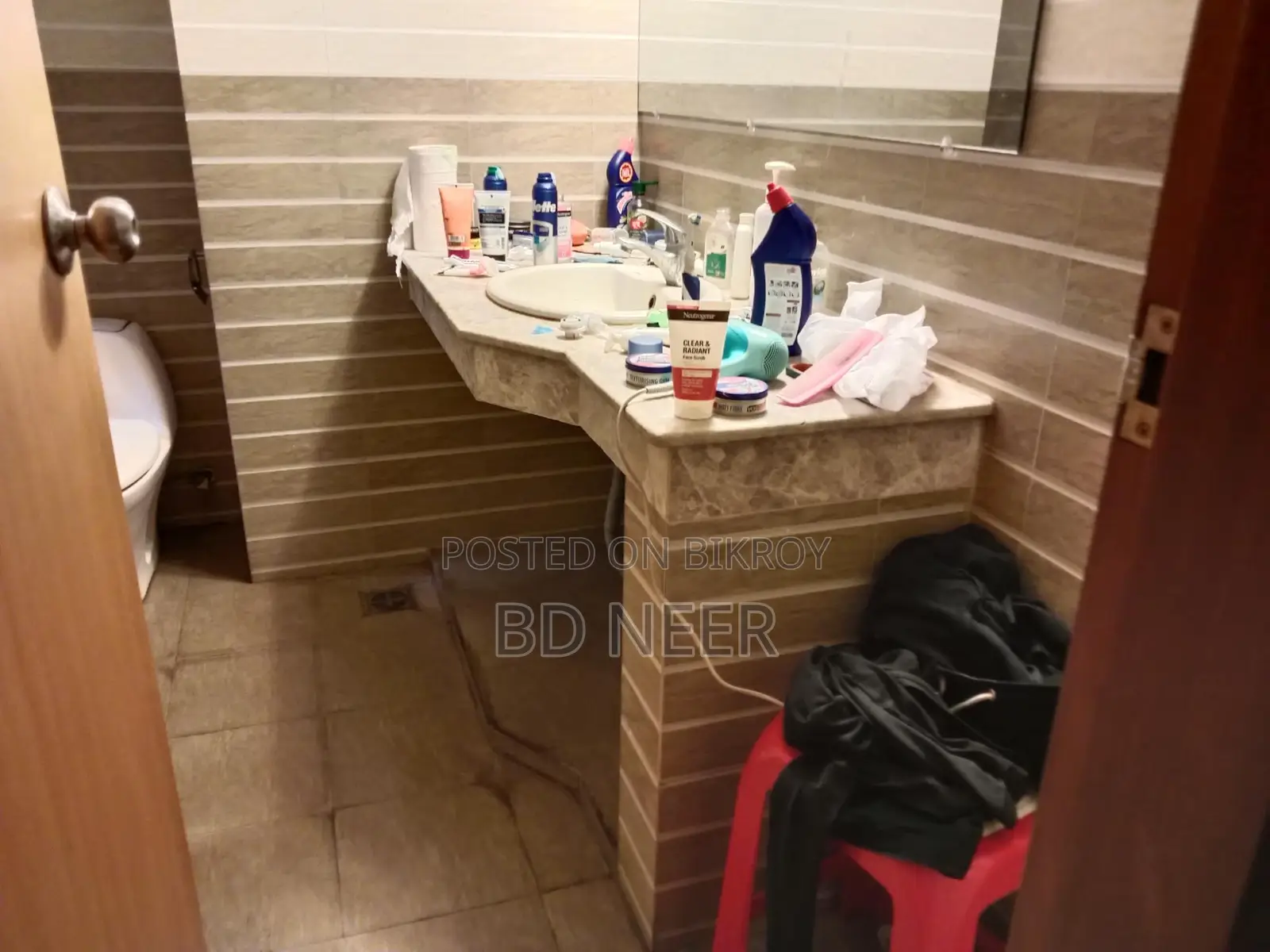 Semi-furnished gym & pool apartment available in Gulshan 2 North side in Gulshan