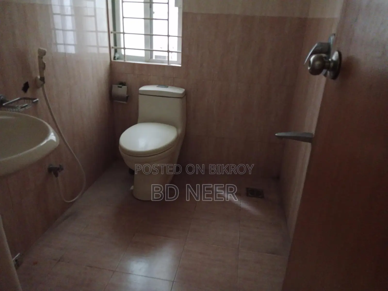 Semi-furnished gym & pool apartment available in Gulshan 2 North side in Gulshan