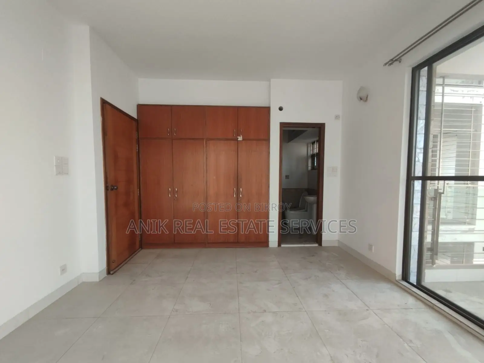 Good Quality 4 Bedroom Un Farnised Flat Rent At Gulshan in Gulshan