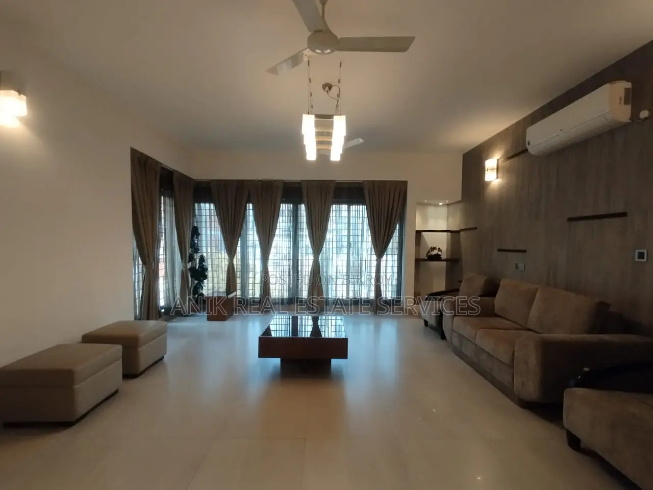 Luxurious 3 Bedroom Full Farnised Flat Rent At Baridhara in Baridhara