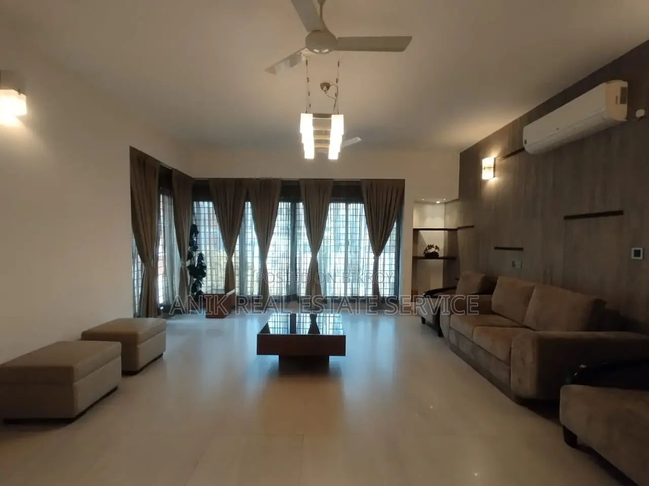 Luxurious 3 Bedroom Full Farnised Flat Rent At Baridhara in Baridhara
