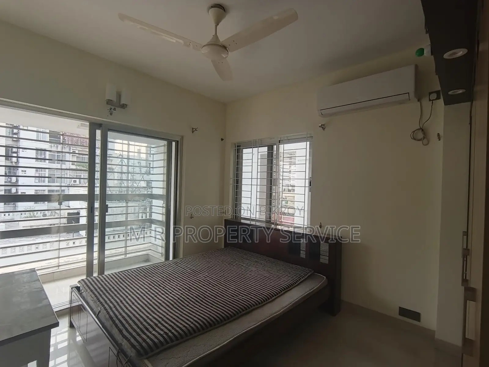 3 Bed Banani Nice Full Furnished Apartment Rent in Banani