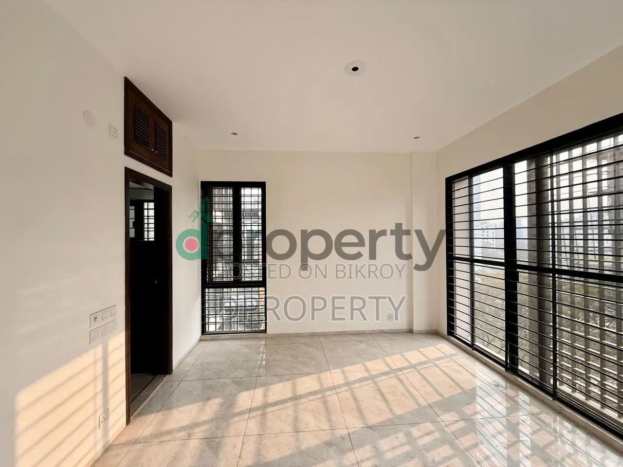 2680 SFT Brand New Edison Developer Flat Rent at 5th floor in Basundhara