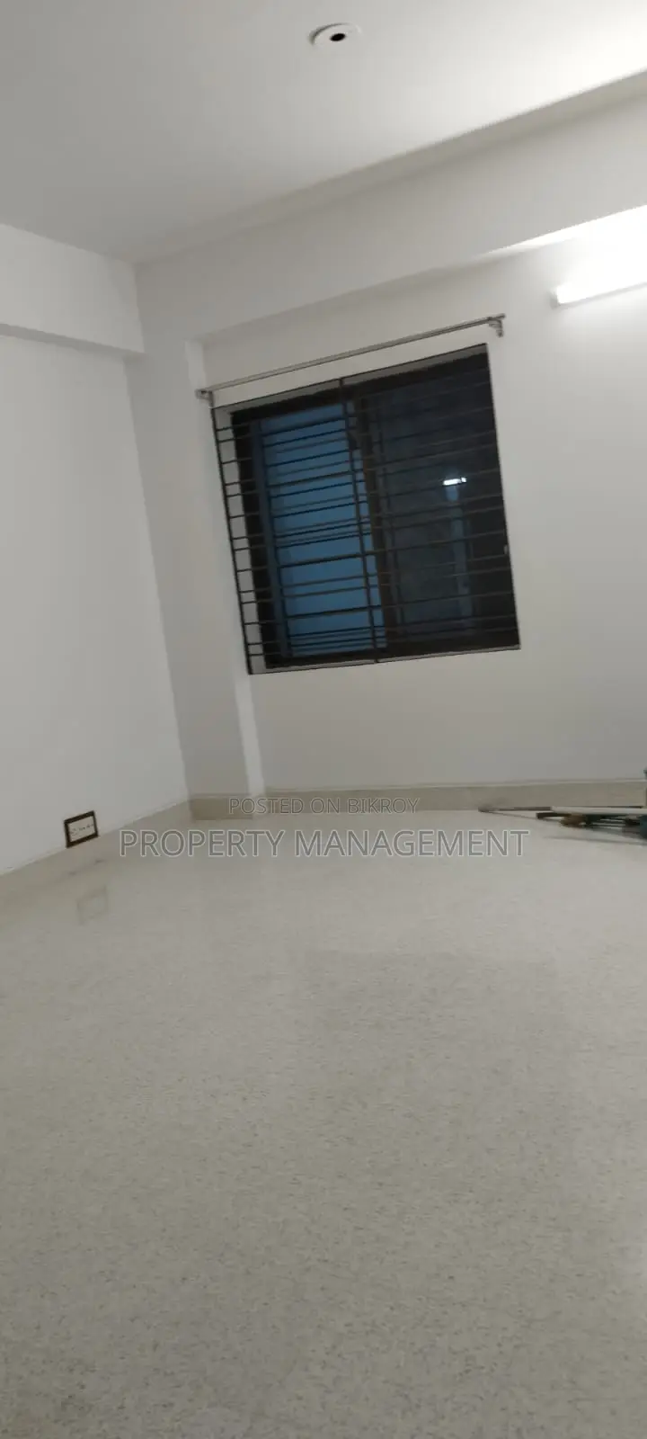 2400Sqft unfurnished Apartment Rent 3Bed 4Bath Banani Nice View in Banani