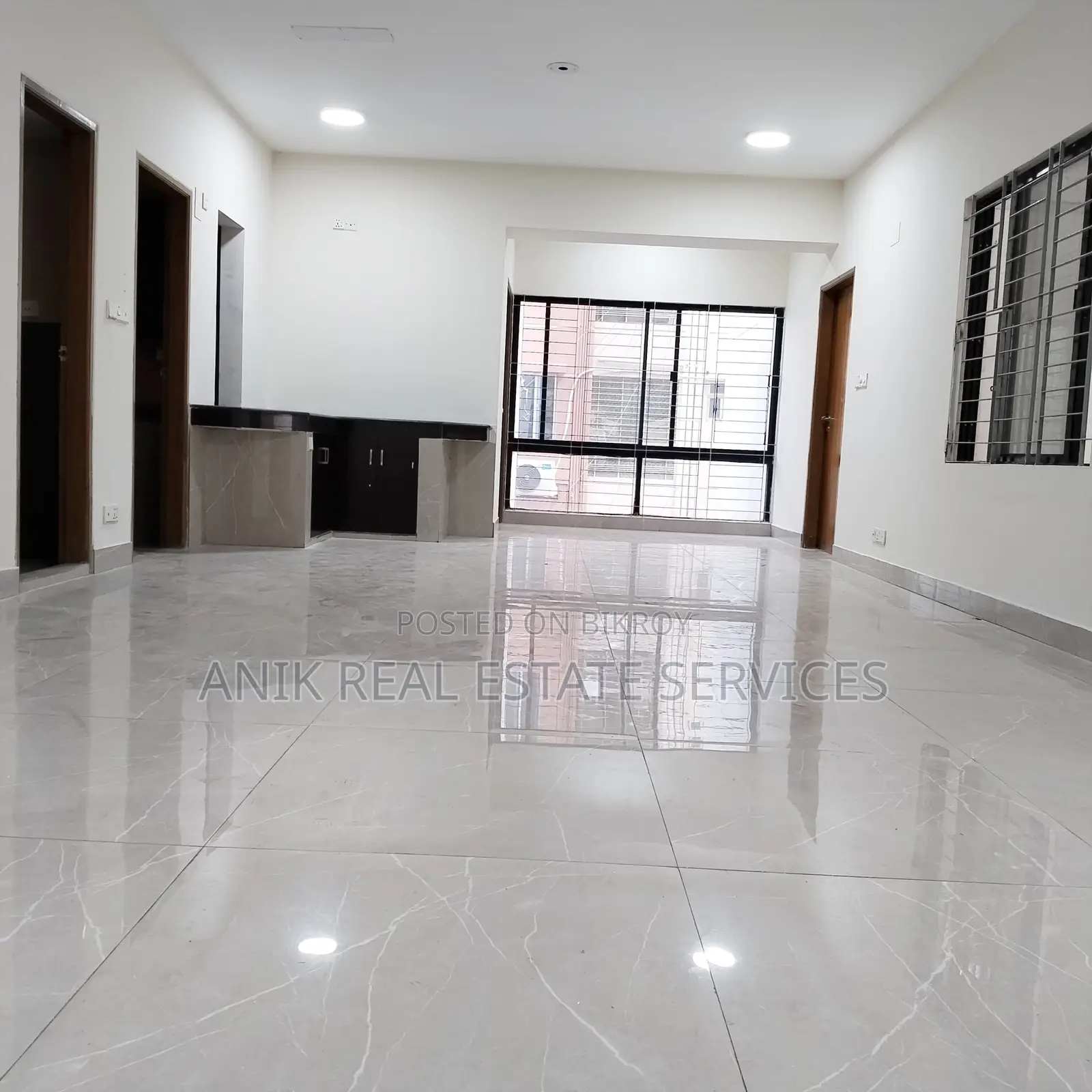 Modern Good Quality 2600 Sft Unfurnished Flat Rent At Gulshan 1 in Gulshan