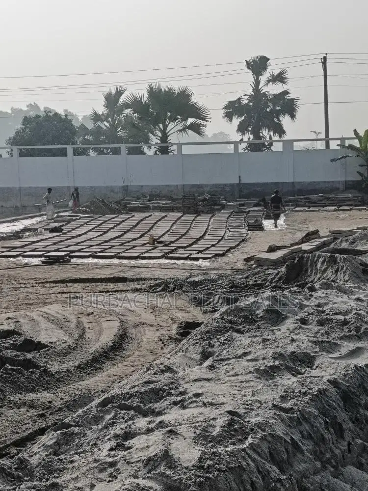 উন্নয়নমূলক কাজের ধারা দেখে আজই প্লট কিনুন, পাইন সিটি। in Purbachal