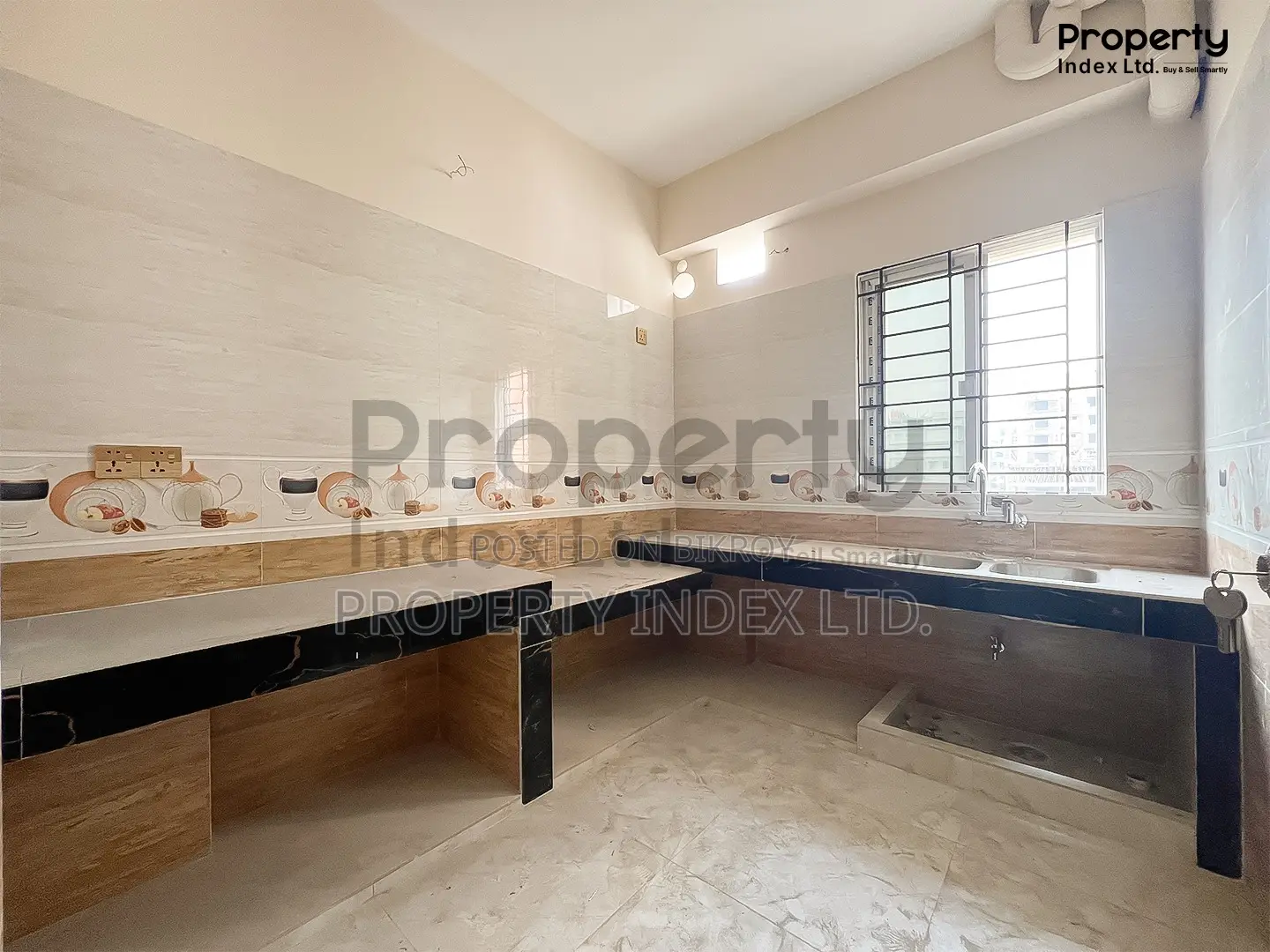 Ready Apartment For Sale! 1580 Sqft Flat At Bashundhara K Block in Basundhara
