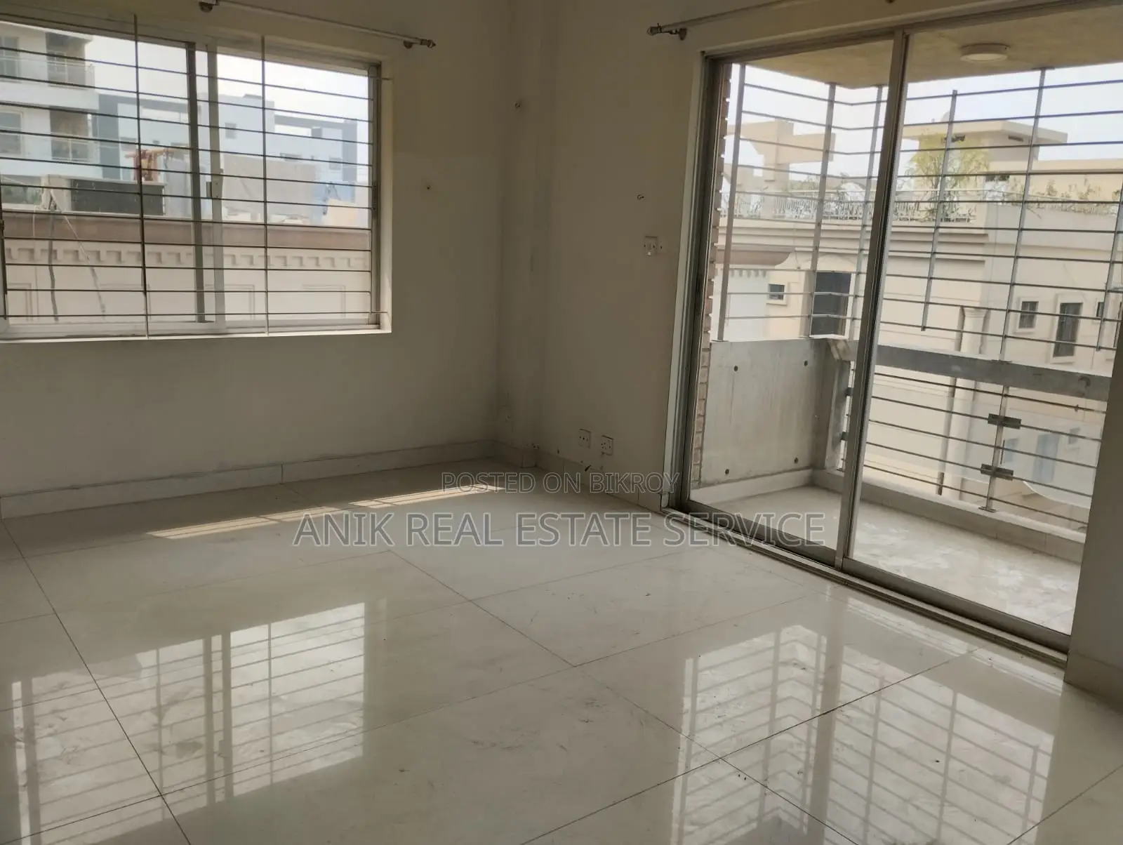Good Quality 4 Bedroom Flat Rent At Banani in Banani