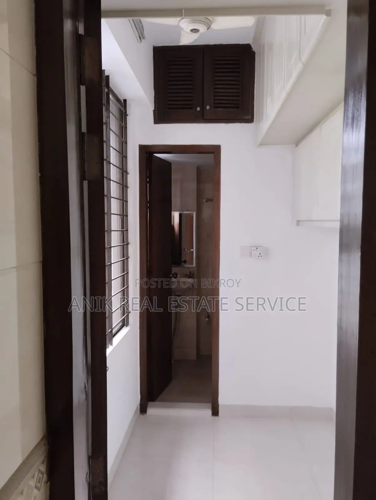 Good Quality 3 Bedroom Unfurnished Flat Rent At Banani in Banani