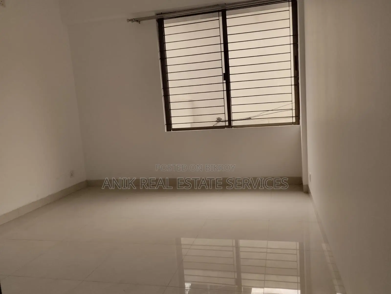 Good Quality 3 Bedroom Unfurnished Flat Rent At Banani in Banani